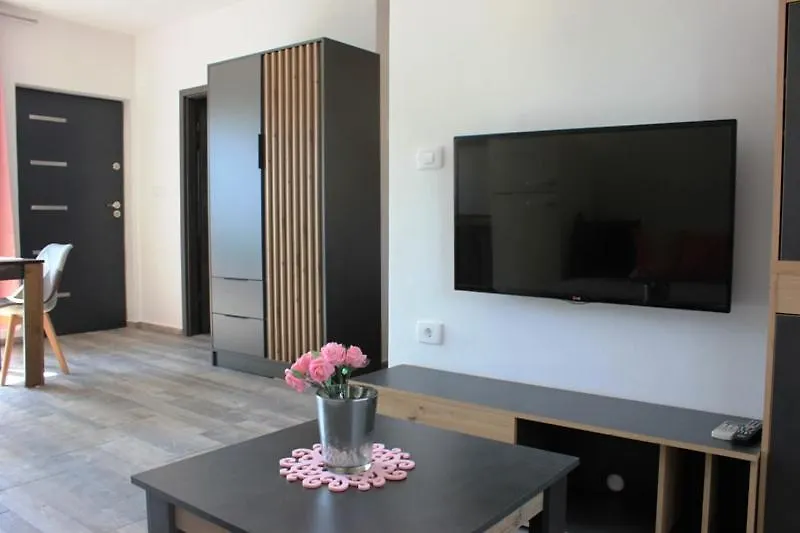 Σπίτι διακοπών House Nikolas 1-Whirlpool, Close To The Beach Fažana